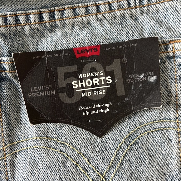 Levi’s 501 Denim Shorts - Picture 3 of 4